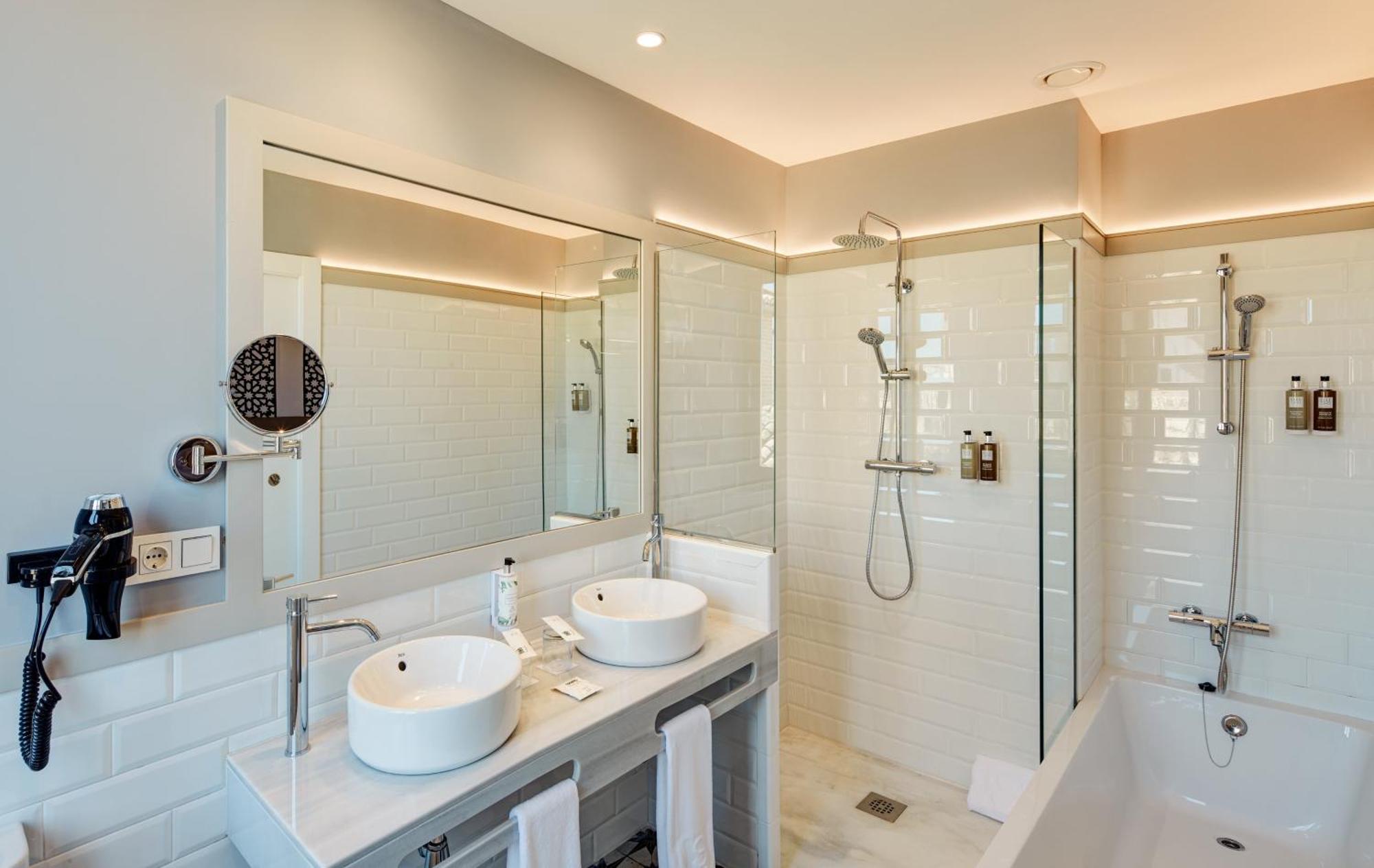 Sercotel Granada Suites Dış mekan fotoğraf